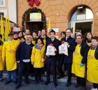 Grande successo per il mercato degli agricoltori terremotati! Si replica ancora durante le feste