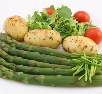 Con la primavera anticipata, arrivano le primizie di campo