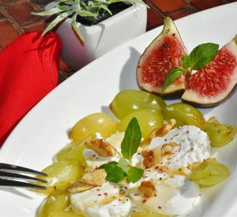 Per quasi un italiano su tre è food selfie mania