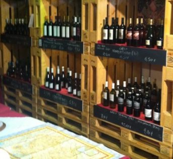 Al mercato di San Teodoro a Roma, il “Vino al Massimo”