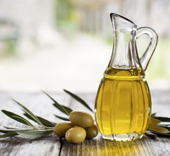 Olio, nel 2019 sarà straniero in 2 bottiglie su 3