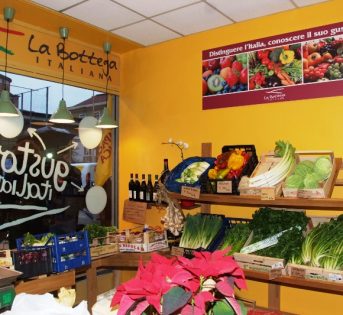 Dai vestiti alla Bottega Italiana: succede a Orbassano