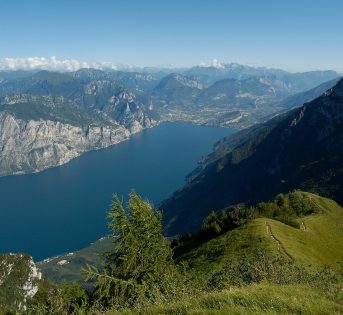 Lago di Garda, crocevia di tre regioni