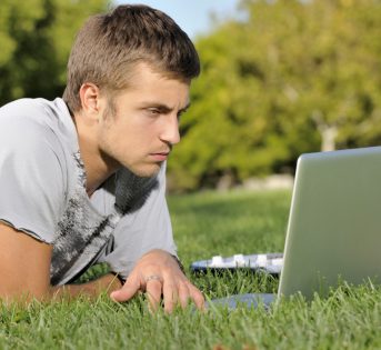 Sito web e social network: le vetrine dei nostri prodotti