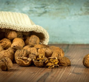 Noci, naturali alleate del buonumore