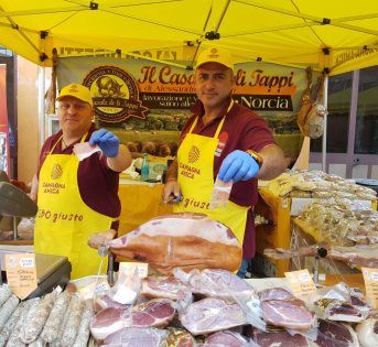 Comprare dal contadino è trendy