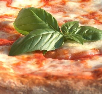 Pizza Patrimonio Unesco: obiettivo 300mila firme