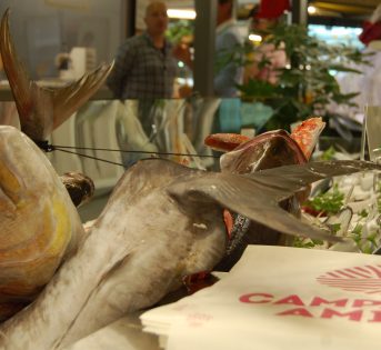 Regali solidali e cucina tipica nei mercati della Capitale