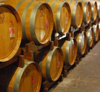 Vino italiano, cresce l’export in volume e valore