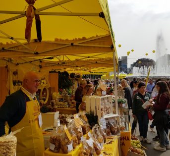 La lotta agli sprechi inizia con la spesa dal contadino