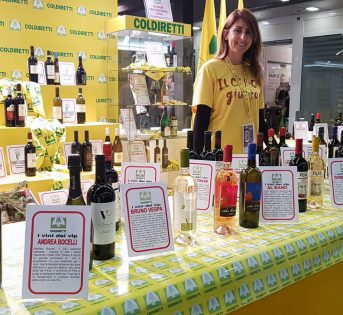 Vinitaly 2018, tanti vip con la passione del vino