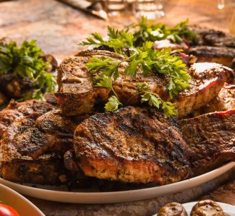 La carne torna sulle tavole degli italiani