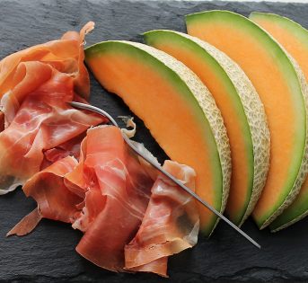 Prosciutto e melone, l’abbinamento dell’estate