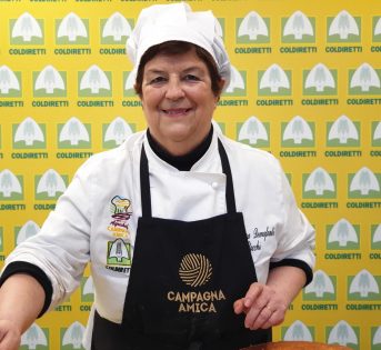 Ciambellone allo yogurt, sapore di casa