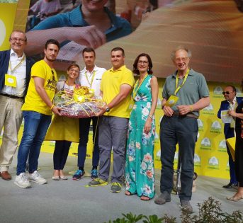 Spesa sospesa, 1 tonnellata di cibo a famiglie povere