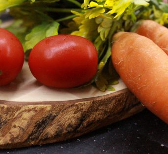 I cibi che abbronzano nei mercati romani