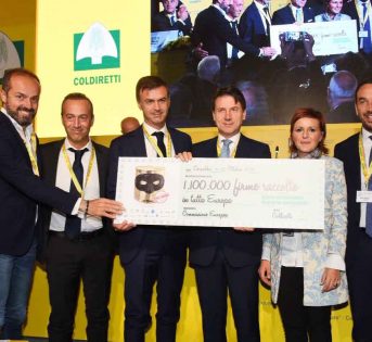 Stop cibo anonimo, raccolte 1,1 milione di firme in Europa