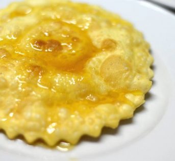 Sevada o seada, il dessert sardo per eccellenza