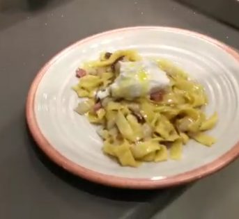 Tagliatelle al radicchio di Treviso