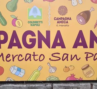 Napoli, apre il primo grande mercato contadino coperto a km0