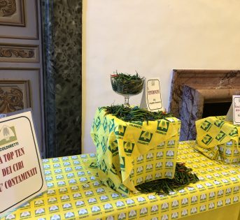 Salute, la black list dei cibi più contaminati