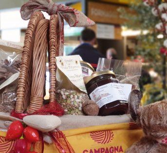 Cibo locale per i tuoi regali di Natale, scegli i nostri mercati