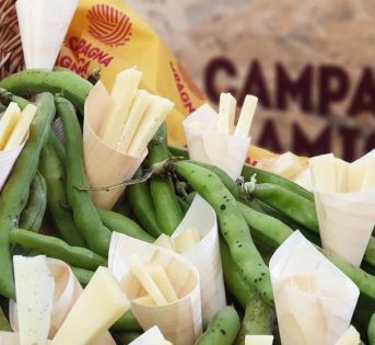 Roma, primo maggio contadino con fave, pecorino e cibo di qualità