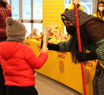 Befana, arriva la calza in 1 casa su 2