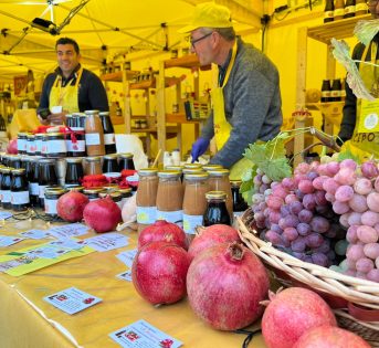 Villaggio Coldiretti Palermo, sei italiani su 10 scelgono il regalo nei mercati di Campagna Amica