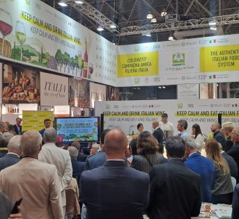 FANCY FOOD, COLDIRETTI/CAMPAGNA AMICA TURISMO USA DEL CIBO VALE 2,3 MLD