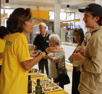 Festa dell’Olio Nuovo a Porta San Frediano: Tradizione, Gusto e Solidarietà al Mercato di Campagna Amica