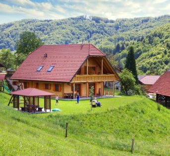 NATALE: COLDIRETTI/CAMPAGNA AMICA, OLTRE 2 MLN IN AGRITURISMO TRA PASTI E PERNOTTAMENTI (+5%)