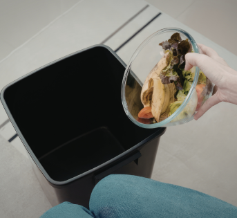 Giornata contro lo spreco: nel bidone un miliardo di pasti al giorno