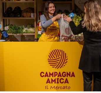 Giornata della Salute Alimentare 2026 a Torino: eventi, street food contadino e Notte Gialla al Mercato del Corso